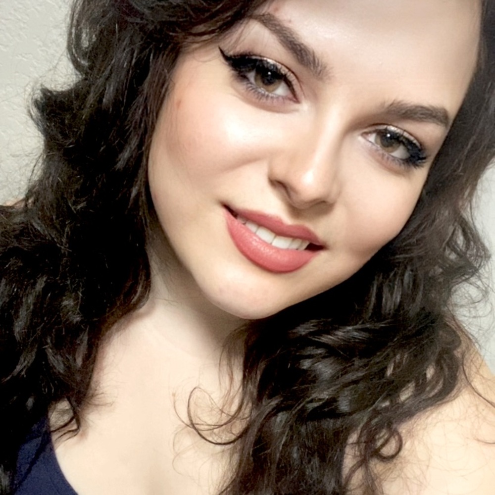 Meet your ✨fav✨ Posher, Jessica!